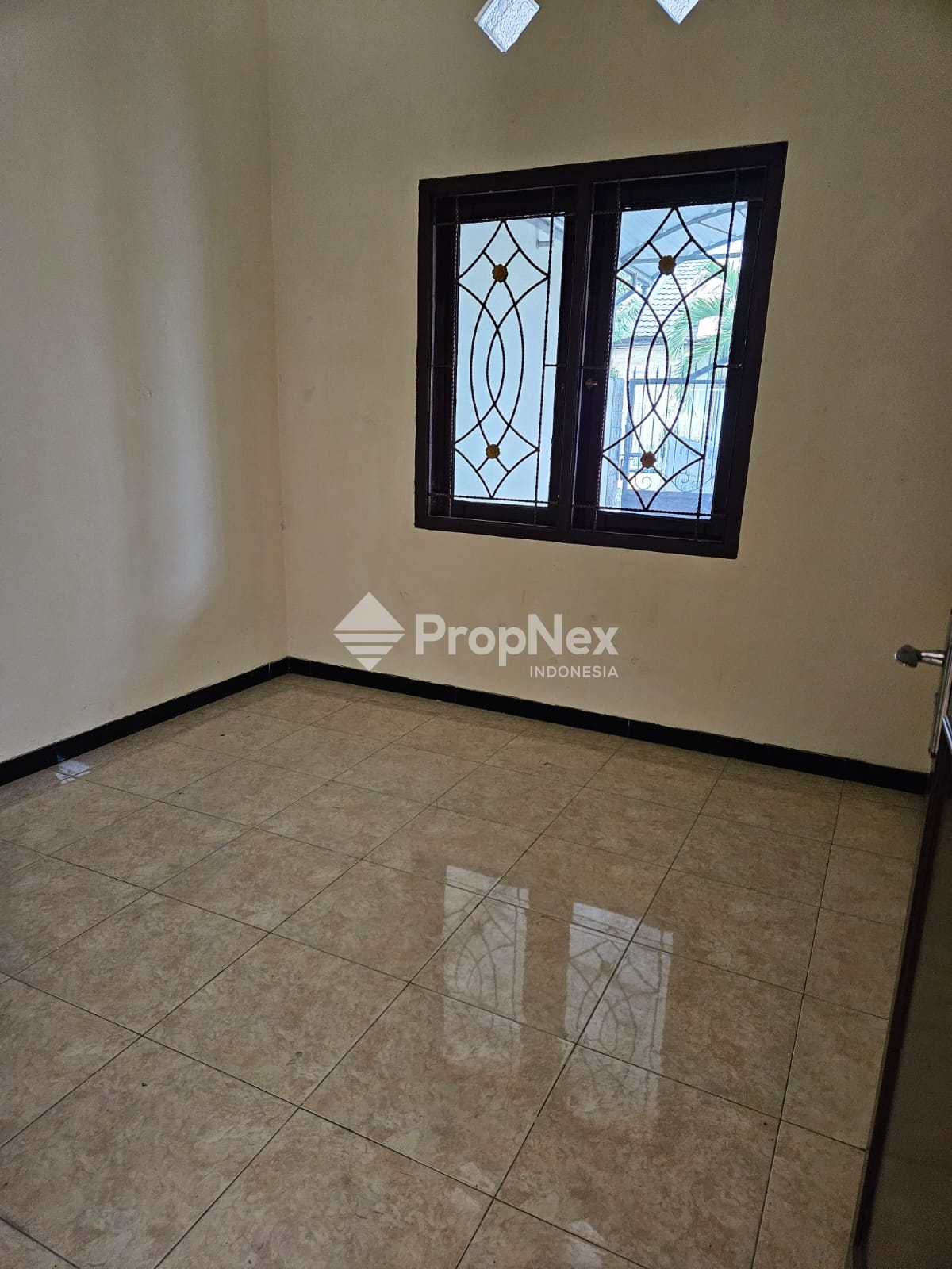 Dijual Murah Rumah di Juanda Regency Bangunan 1.5 Lantai — foto 4